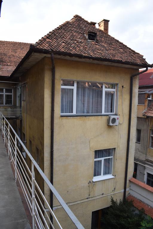 Zinne Apartments Braşov Exteriör bild